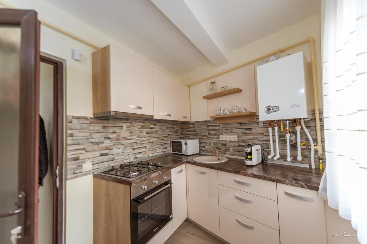 Luxury Desing Apartment Пітешть Екстер'єр фото