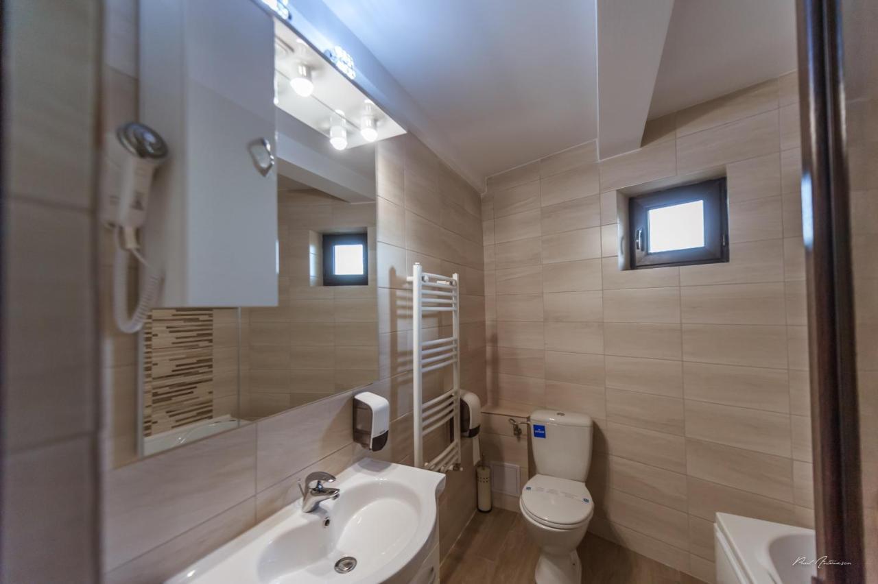 Luxury Desing Apartment Пітешть Екстер'єр фото