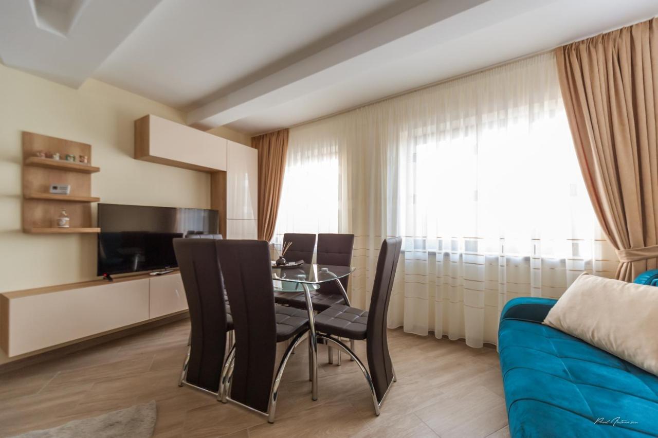 Luxury Desing Apartment Пітешть Екстер'єр фото