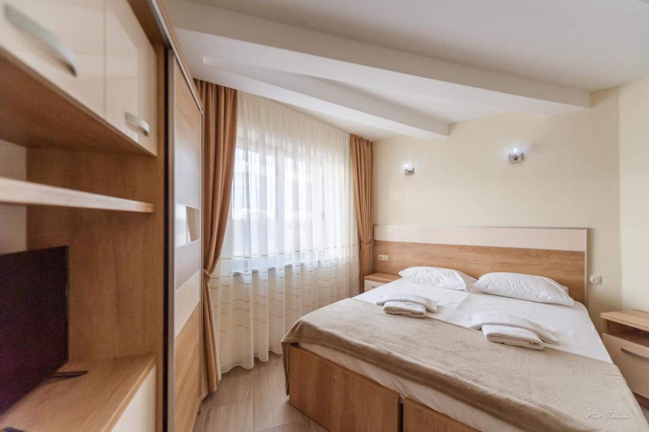 Luxury Desing Apartment Пітешть Екстер'єр фото